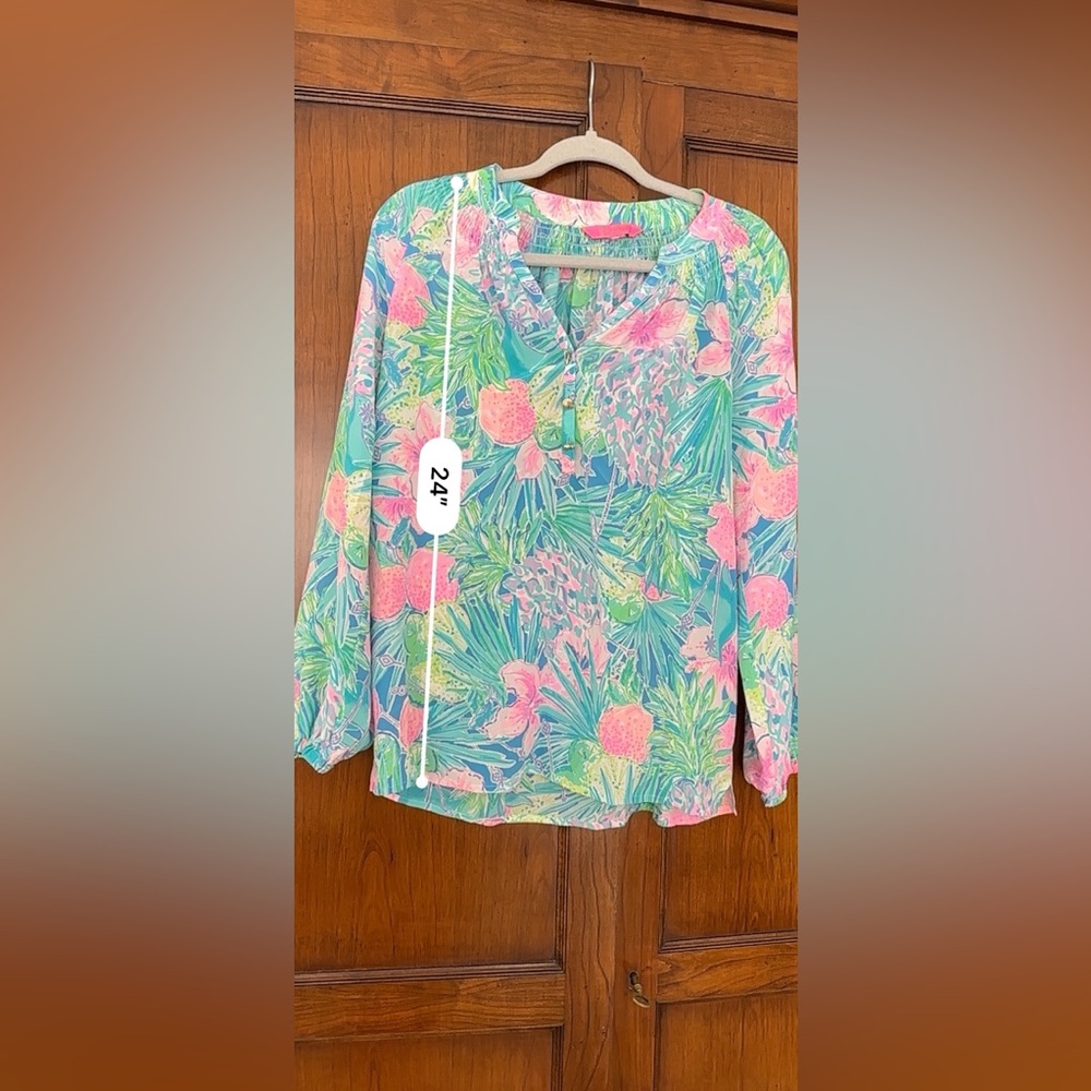Shell-Button Tunic - Picture 3 of 5